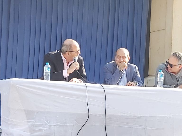 شريف عرفة (يسار) وطارق الشناوي ومحمد حفظي