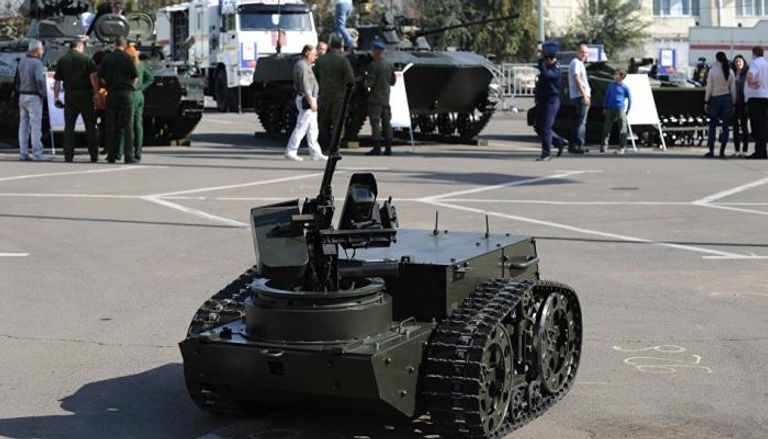 روسيا تعتزم إنشاء مجموعة من الروبوتات القتالية 