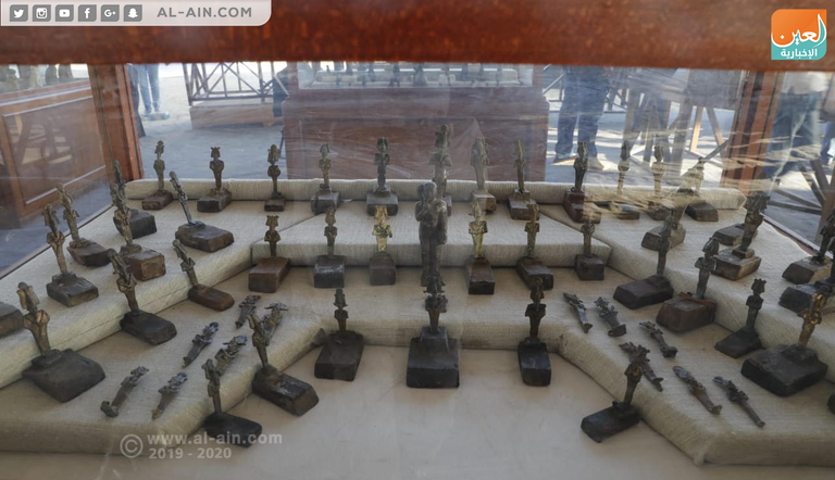 بعض مقتنيات الخبيئة