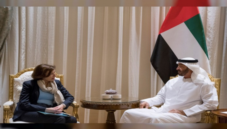 الشيخ محمد بن زايد آل نهيان خلال لقاء الوزيرة فلورنس بارلي