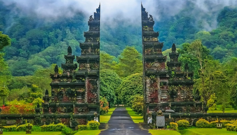 إندونيسيا بين أشهر وجهات السفر في العالم