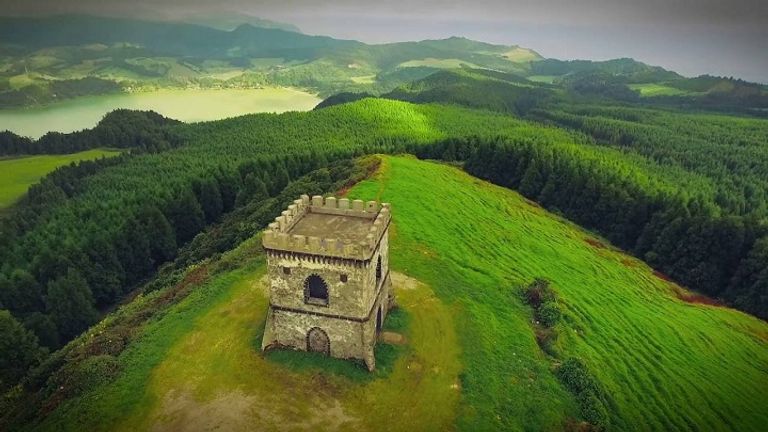 السياحة في أرخبيل الأزور