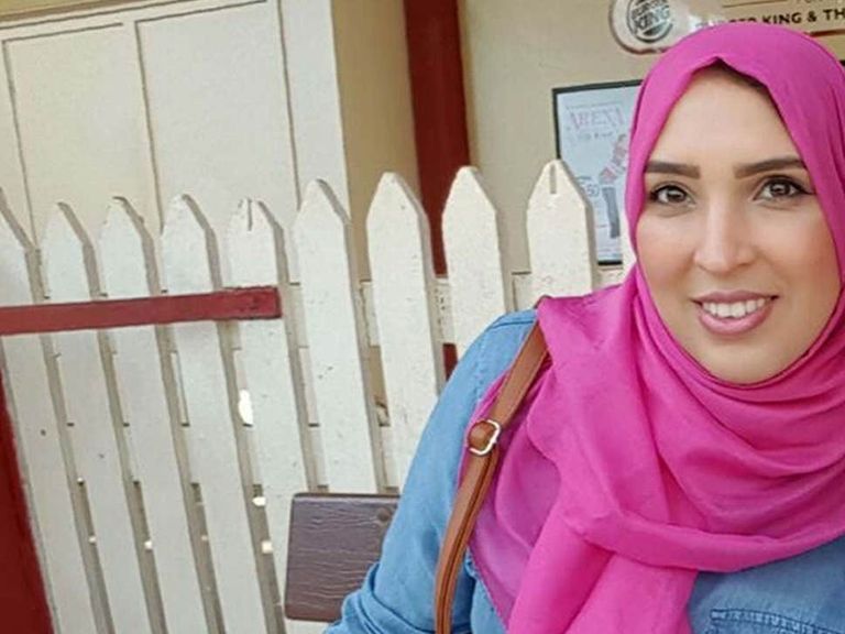 أسماء الشويخ تصدت بشجاعة للشخص المتطرف