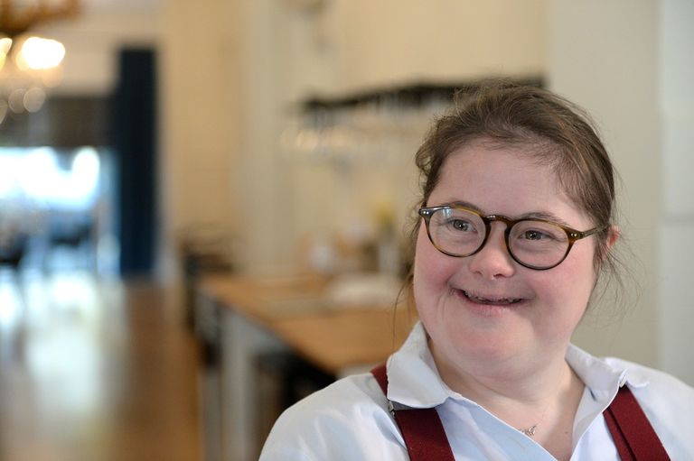 مطعم يعاني طاقمه من متلازمة داون يتفوق على مئات المنافسين في بروكسل