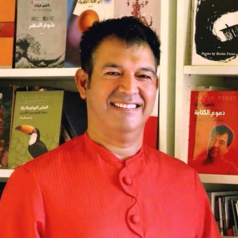 الشاعر العراقي باسم فرات