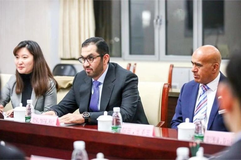 الإمارات تسعى إلى حجز مكانة رائدة عالميا في الذكاء الاصطناعي