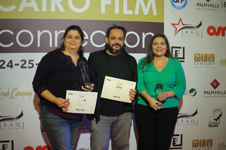 أحد الفائزين بجوائز الملتقى