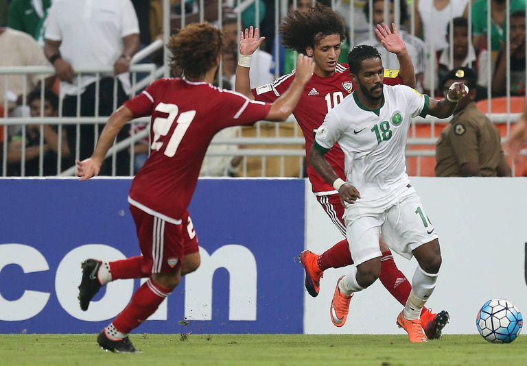 الأخضر ضد الأبيض منتخبا الإمارات والسعودية