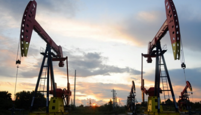 انخفاض صافي واردات الولايات المتحدة من النفط الخام