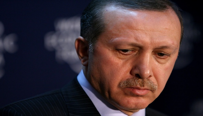 أردوغان فشل في الخروج باقتصاد تركيا من دوامة الانهيار