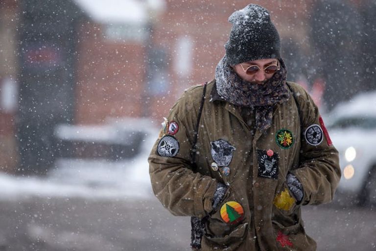 الجليد بلغ سمكه نحو 60 سنتيمترا