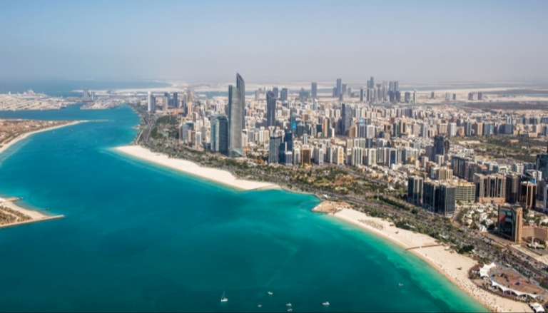 الإمارات تقود استدامة ثرواتها البحرية على سفينة الاقتصاد الأزرق