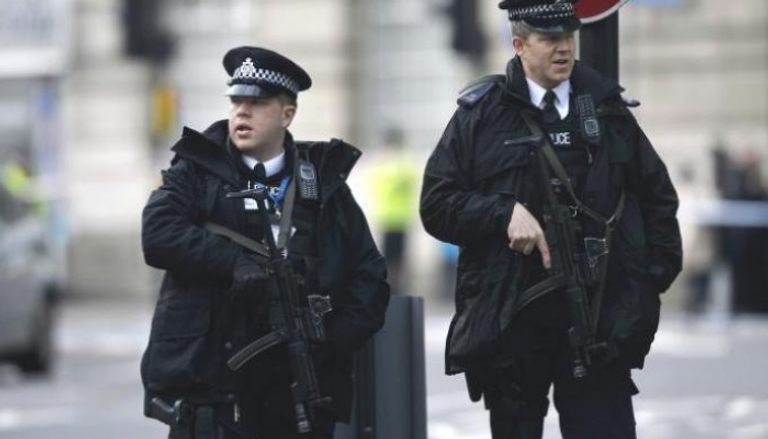 عناصر من الشرطة البريطانية في شوارع لندن - أرشيفية