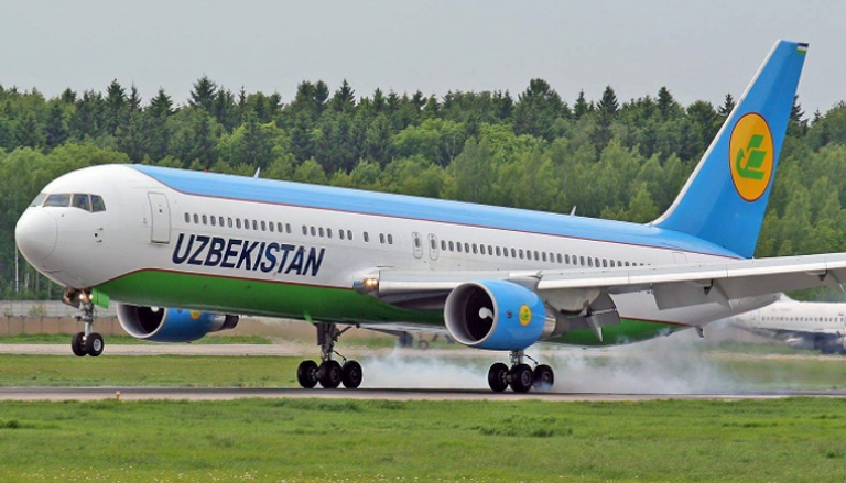 إحدى ناقلات الخطوط الجوية الأوزبكستانية