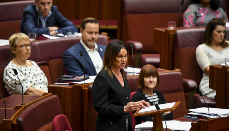 جاكي لامبي تتحدث أمام مجلس الشيوخ الأسترالي