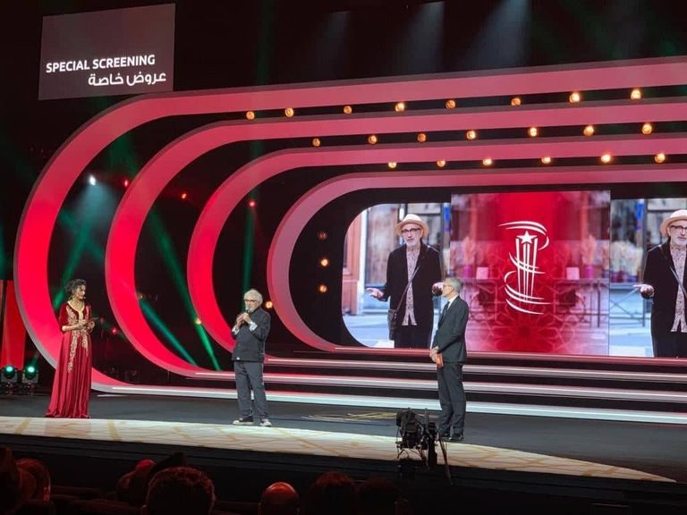 المخرج الفلسطيني أثناء إلقاء كلمة قصيرة