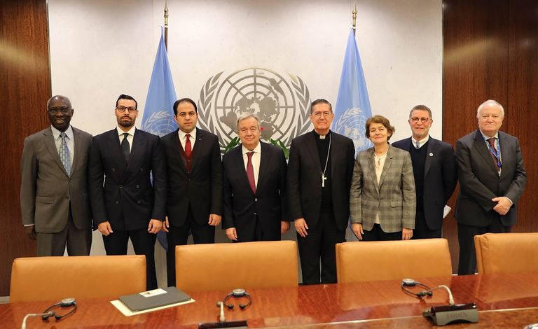 اللجنة طرحت مقترحاً بإقامة