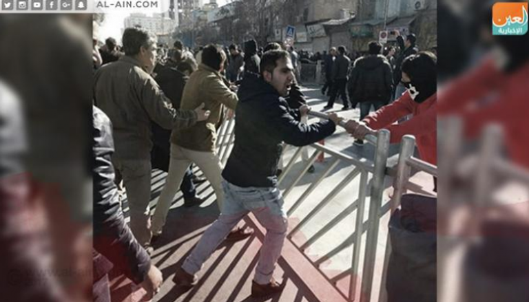 احتجاجات شعبية في إيران
