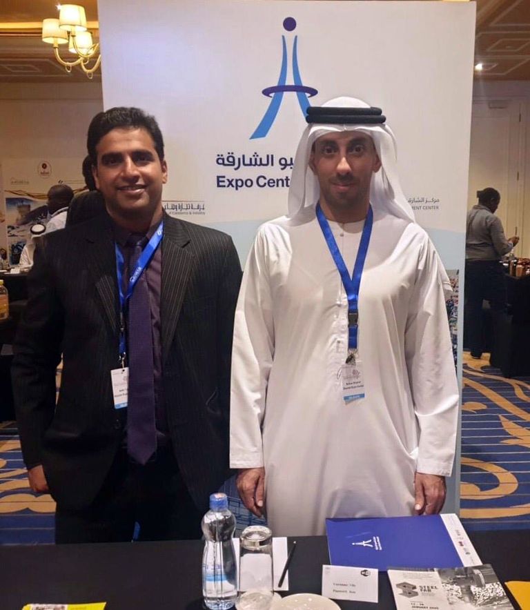 جانب من محادثات وفد إكسبو الشارقة