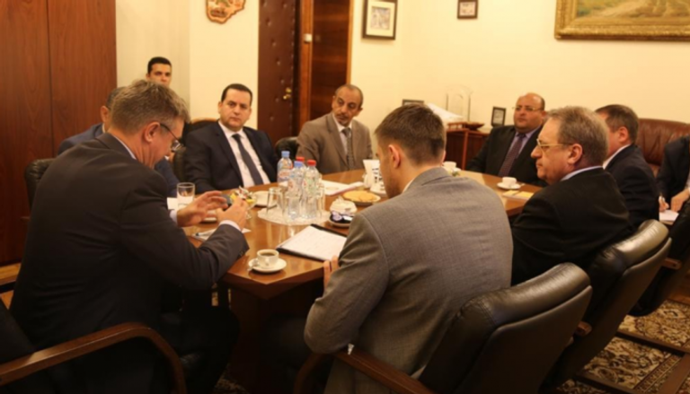 جانب من لقاء وزير الخارجية الليبي والمسؤولين الروس