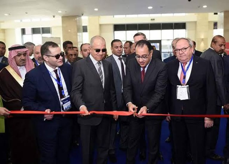سفيرا الإمارات والسعودية يدشنان جناحا مشتركا بمعرض الغذاء في مصر