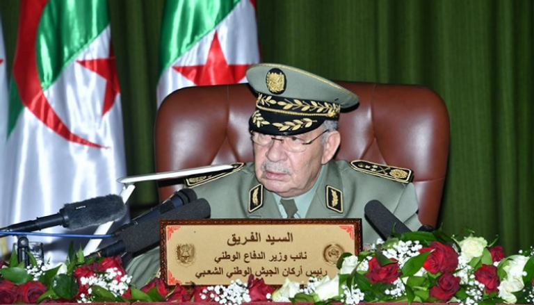 قائد أركان الجيش الجزائري الفريق أحمد قايد صالح