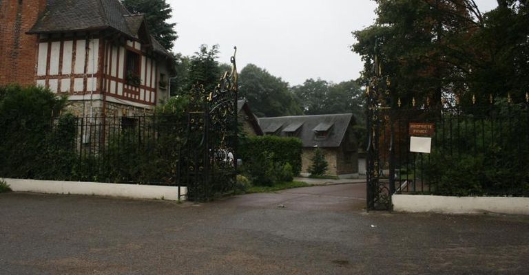 رفعت الأسد- أرشيفية