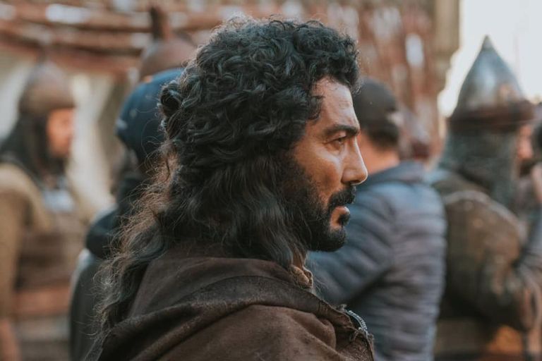 خالد النبوي في مشهد من المسلسل