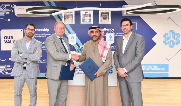 "الشارقة للبحوث" يتعاون مع "Civil Twin" لتعزيز تقنيات الطاقة المتجددة