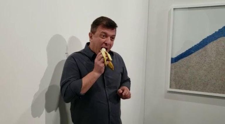 ديفيد داتونا خلال مؤتمر صحفي في نيويورك