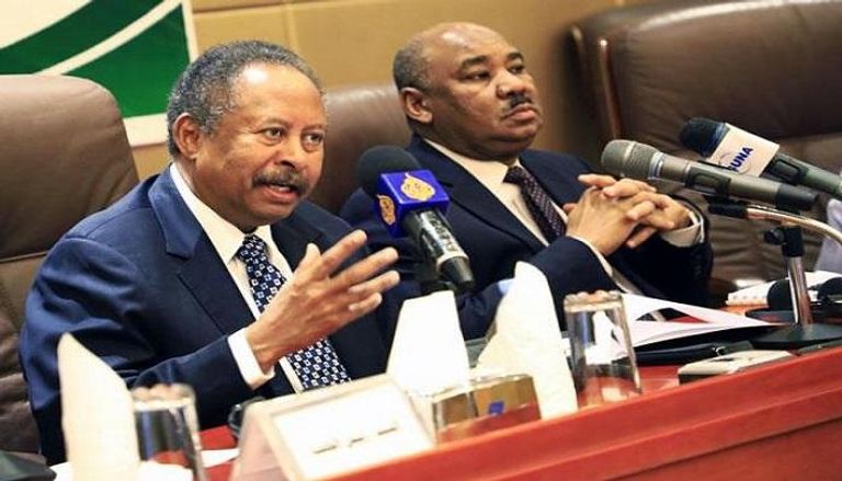 رئيس الوزراء السوداني عبدالله حمدوك ووزير المالية إبراهيم البدوي