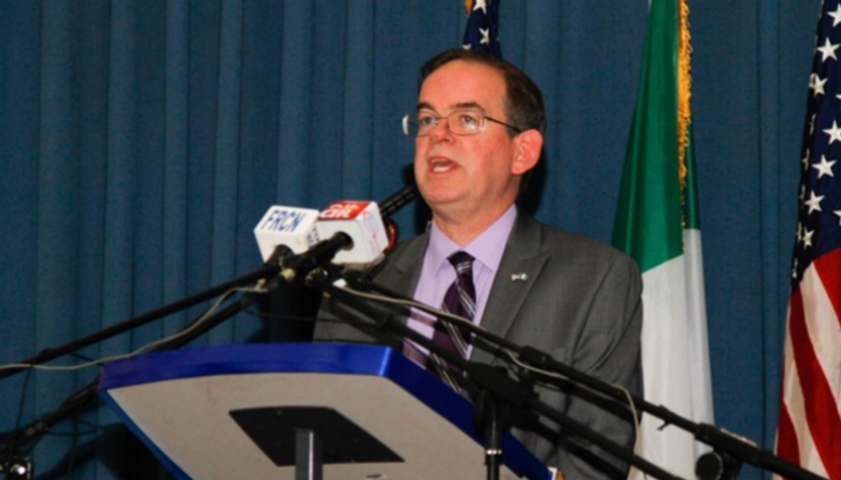 القائم بالأعمال الأمريكي في السفارة الأمريكية بنيجيريا ديفيد يونج