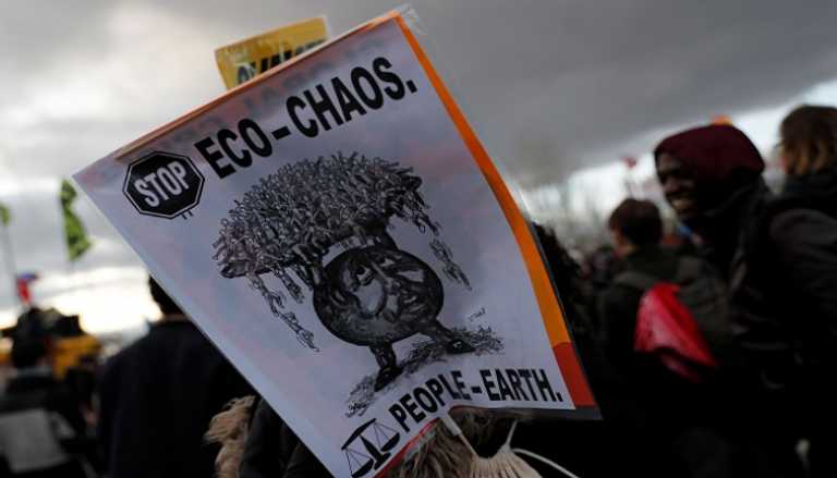 تظاهرات أمام مقر مؤتمر تغير المناخ في الأمم المتحدة – رويترز 