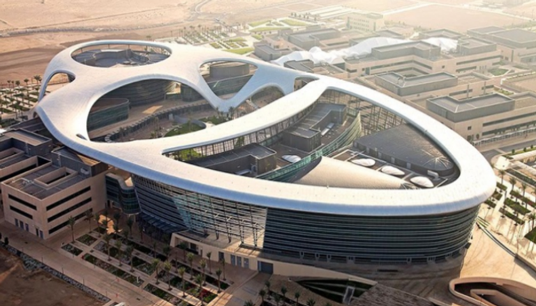 جامعة زايد تحصد "4 نجوم" في تصنيف "كيو إس" العالمي