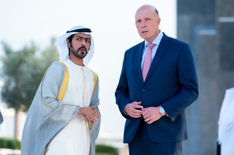 جانب من زيارة وزير الشؤون الداخلية الأسترالي لواحة الكرامة