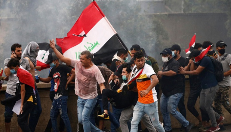العراقيون يواصلون التظاهر لتحقيق مطالبهم
