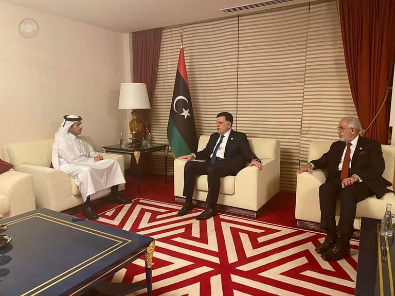 السراج مع وزير الخارجية في قطر الدعوة الأوروبية جاءت على هامش اجتماع في بروكسل