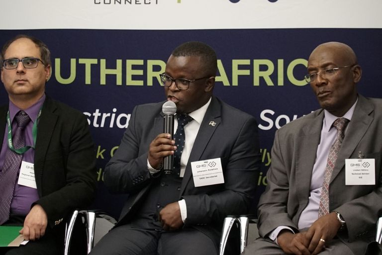 "القمة العالمية للصناعة" تسلط الضوء على إمكانيات أفريقيا غير المستغلة