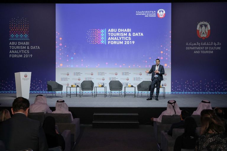 منتدى أبوظبي للسياحة يناقش تحديات ومستقبل القطاع