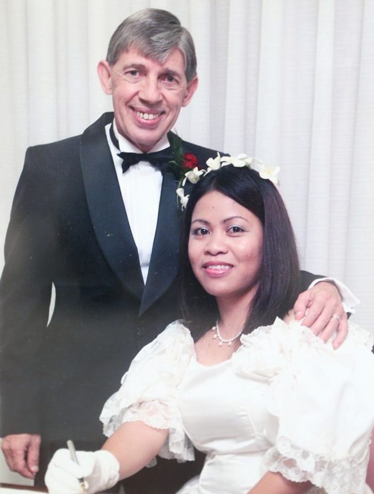 رون تراجع عن خطبته من الزوجة التاسعة