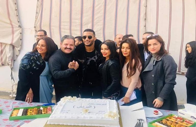 أبطال المسلسل يحتفلون ببدء التصوير