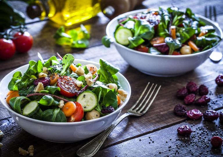 النباتيون وفيتامين ب12