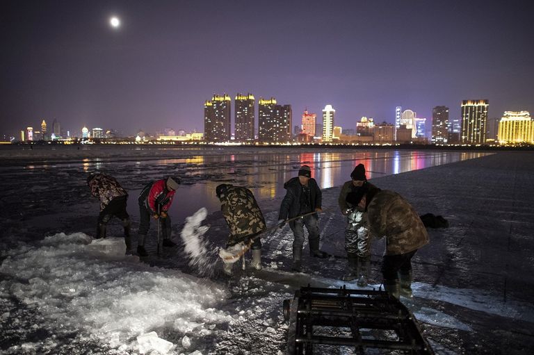 يجني كل عامل 500 يوان "72 دولاراً" في اليوم