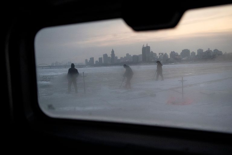 يجني كل عامل 500 يوان "72 دولاراً" في اليوم