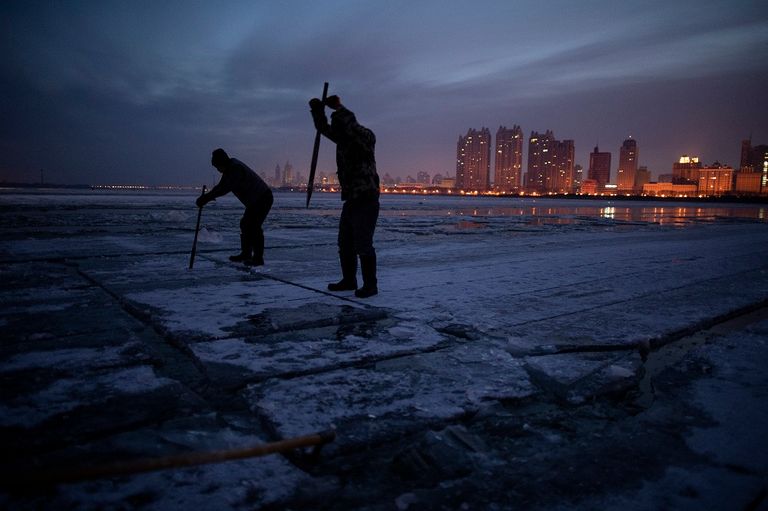 يجني كل عامل 500 يوان "72 دولاراً" في اليوم