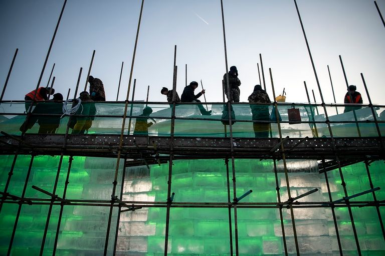 يجني كل عامل 500 يوان "72 دولاراً" في اليوم