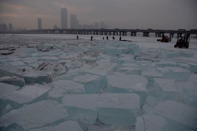 يجني كل عامل 500 يوان "72 دولاراً" في اليوم