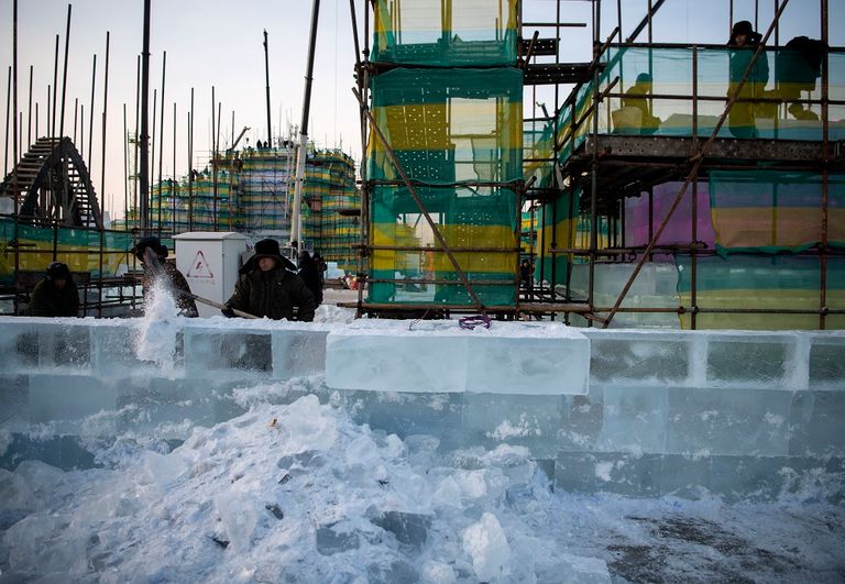 يجني كل عامل 500 يوان "72 دولاراً" في اليوم