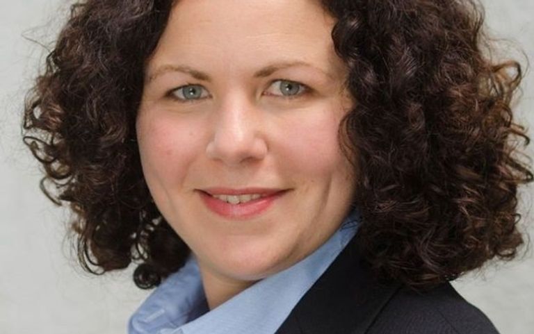 أميرة محمد علي ومهند الحلاق وأحمد سليمان