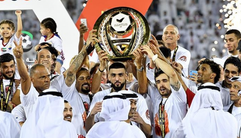 الشارقة بطل الدوري الإماراتي